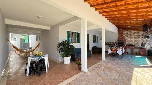 Casa Area Gourmet, Wi-fi,Barbecue,Petfriendly in ชาร์ดิงเปรุยเบ