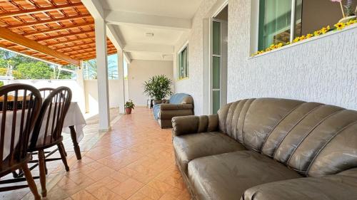Casa Area Gourmet, Wi-fi,Barbecue,Petfriendly in ชาร์ดิงเปรุยเบ