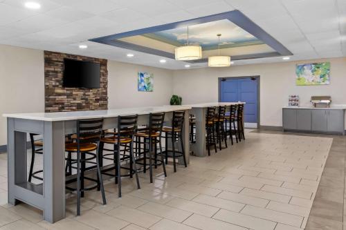 Food and beverages, Best Western Atlanta Cumberland/Galleria Hotel in Vinings