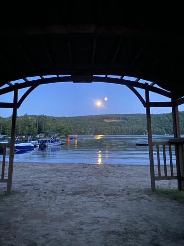 Cottage Place on Squam Lake - image 8