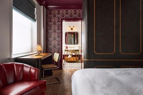 Fidelity Hotel - image 4