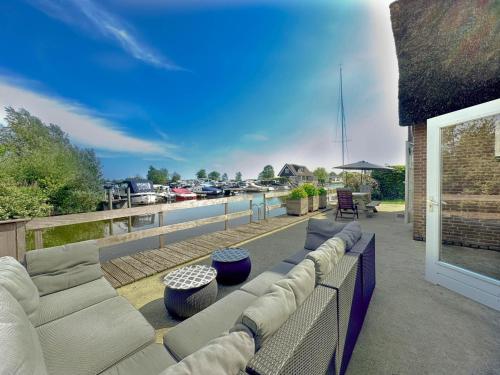 ระเบียง/ชานเรือน, Zwaan 24-7 in เชนไดก์ เอน กีฟิทส์บูร์ท