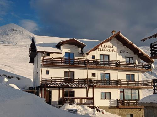 Cabana Transalpina 2