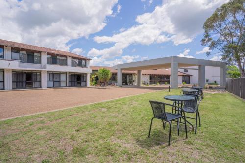 A szálláshely kívülről, All Seasons Motel Armidale in Armidale