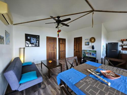 Roatan - house for 4 by the sea, Jonesville (photo 10)