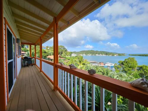 Omgeving, Roatan - house for 4 by the sea in Jonesville