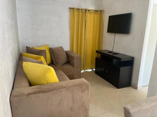 Minimalist House Equipped in โกเมซ ปาลาซิโอ