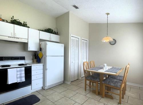 2950 COTTAGE GROVE COURT ORLANDO 3BED - image 6