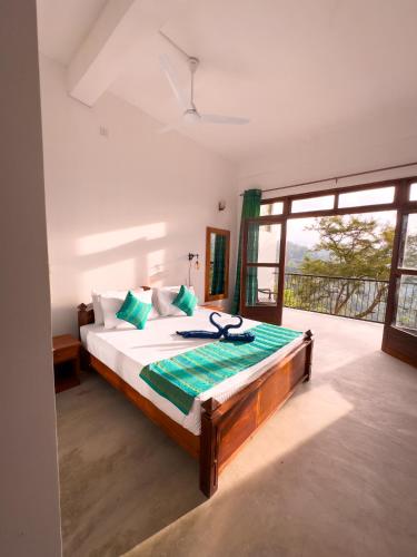 Superior King Room image 1