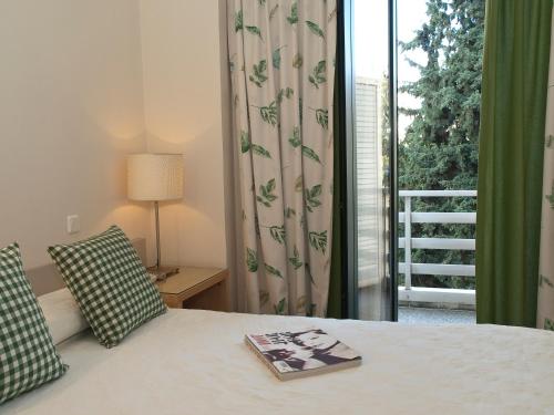 The Park Hotel Piraeus - image 12