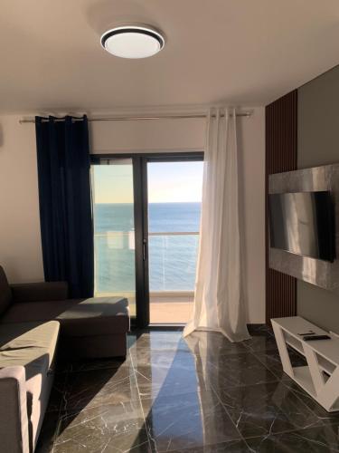 LISI apartments in Shengjin