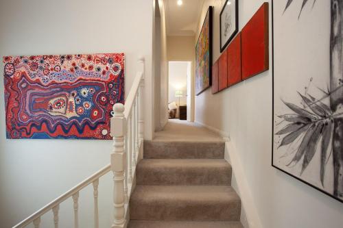 Facilities, Art-Filled Designer Terrace in Chic Woollahra in Woollahra