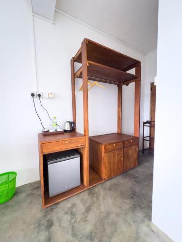 Twin Room with Mountain View image 3