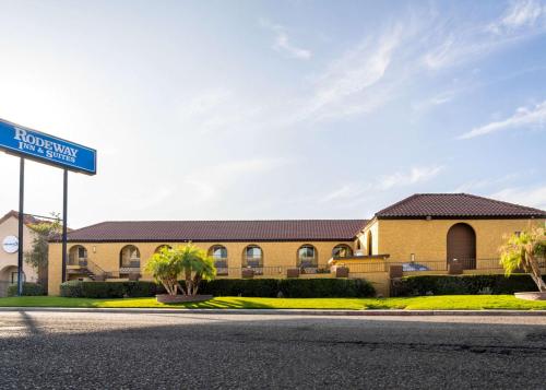 Rodeway Inn & Suites Colton-Riverside in Colton, USA