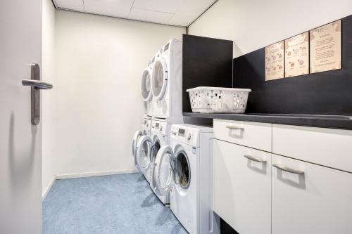 PREMIER SUITES PLUS Rotterdam - image 5