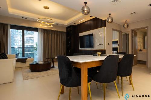 Downtown Haven 2BR Near Dubai Mall & Burj Khalifa in Act One Act Two, Dubaï (photo 7)
