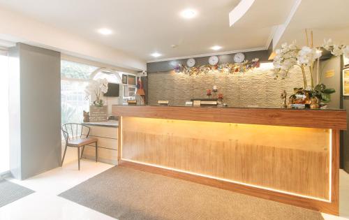 Lobby, Comfy Inn Manila Kalaw by RedDoorz  near Baluarte de San Diego