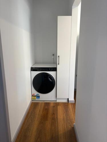 Luxury Holiday Unit 8min walk to Town Center with Boat Parking in Mallacoota
