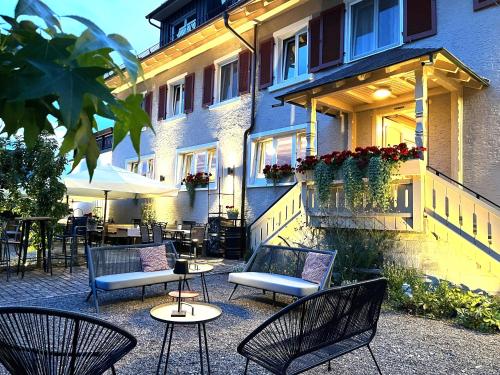 Landhotel Gasthaus zum Pflug - Accommodation - Zell am Harmersbach