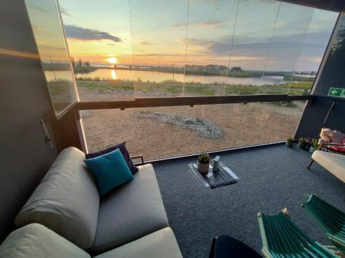 Facilities, Marina Mermaid Seaview Hiekkasarkat - Uusi merinakoalahuoneisto, sisaltaa liinavaatteet in Kalajoki
