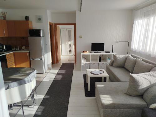 Csongor Apartman, Budapešť