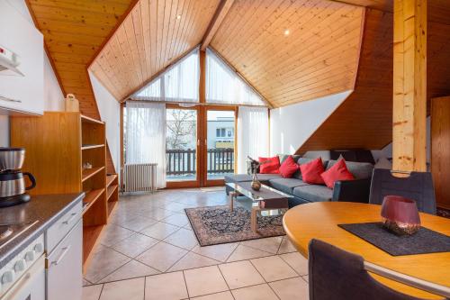 Superior One-Bedroom Apartment with Balcony