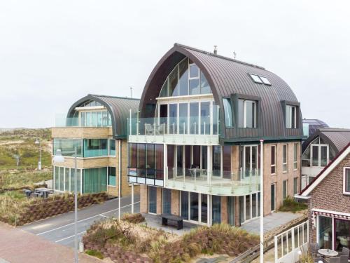 Holiday Home De Zeeparel by Interhome – khách sạn tại Doctor Wiardi Beckmanlaan
