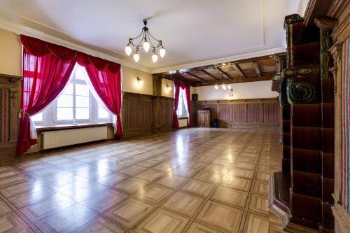 Pałac Spiż - image 9
