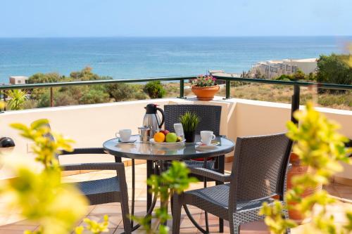 Pegasus Hotel - image 9