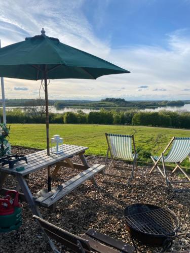 The Hide at Manton Bay- Glamping, Oakham
