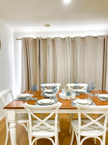 Cloverton Escape Retreat in Mickleham