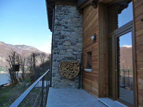 Ieeja, Tra Lago e Montagna Baita la Morena in Nesso