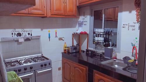 кухня, Mbassi's House Mbalmayo in Мбалмайо