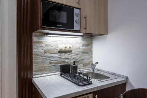 Budapest Holidays Apartments - image 3
