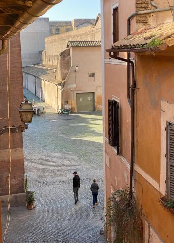 Artist apartment in the heart of Trastevere, Rom (Foto 7)