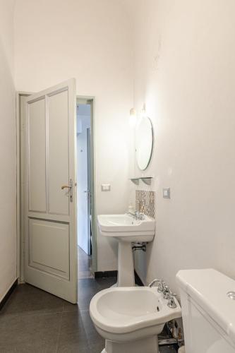 Elephant's Smile B&B – Catania, CA
