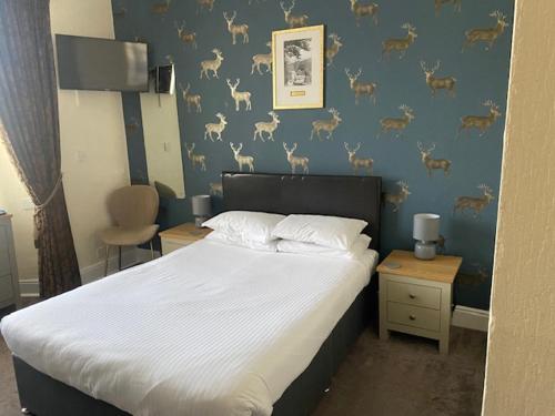 Stags Head Hotel - image 2