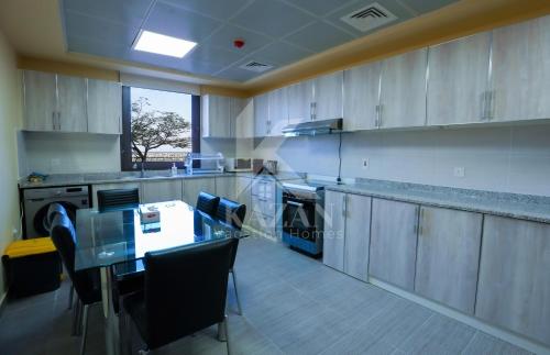 Kitchen, Kazan Homes - Huge Leisure Retreat - 2BR Duplex apartment - Outdoor Sitting & Full Ocean View - Fuja in Dibba