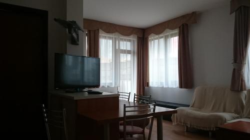 TES Flora Apartments