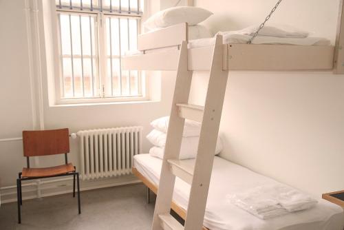 SleepIn FÆNGSLET - main image