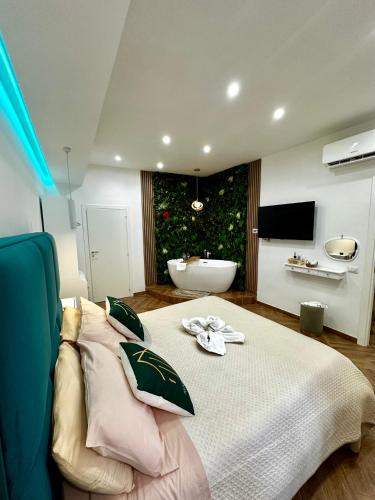 Maison Frattasio, Naples