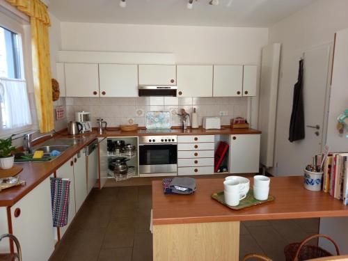Ferienhaus Am Dombogen - BARRIEREFREI - Sommerferienangebot !!! -20 Prozent reduziert- 2 Schlafzimme in Ксантен