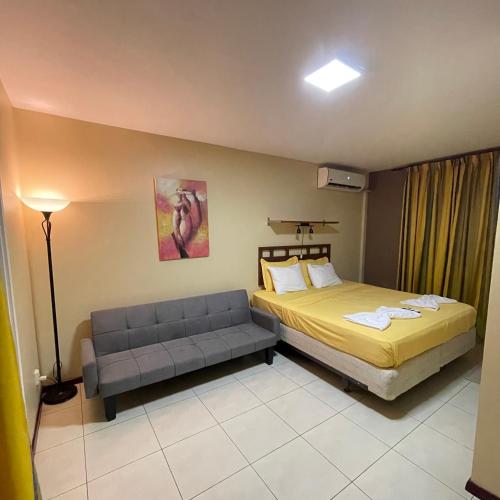 101 Suites - image 3
