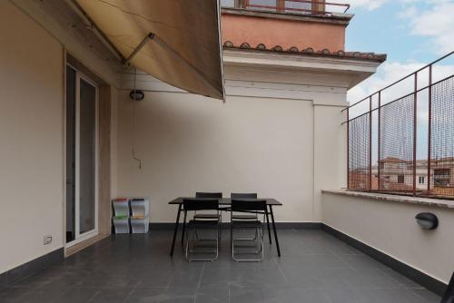 Trastevere Station Bright Apartment with Terrace, Řím (fotografie 7)