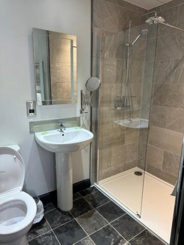 Double room, deluxe, shower