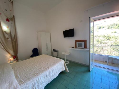 Vietri Coast Hotel - image 13