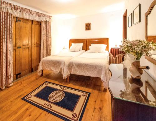 Villa with 3 bedrooms in Lamego with wonderful mountain view private pool enclosed garden 3 km from the beach - image 13