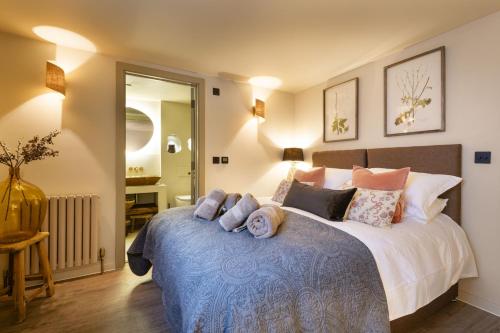 A szálláshely kívülről, Solace in Totnes