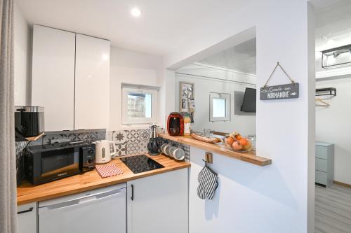 Konyha, La P'tite Escapade - à 25 min de Caen (La P'tite Escapade - a 25 min de Caen) in Creully