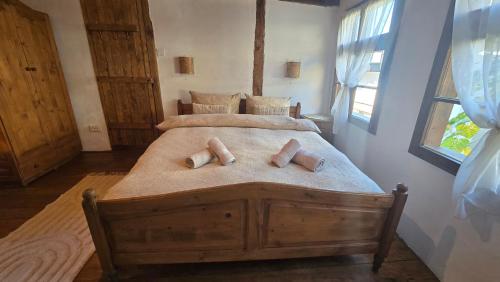 Вили Панорама Лещен